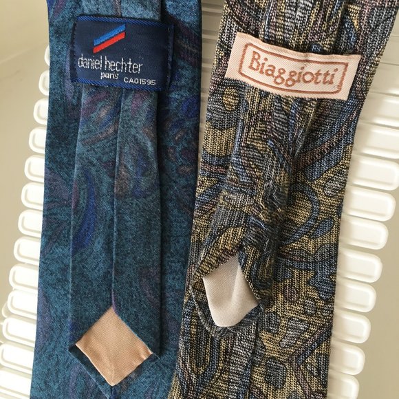 Stylish pair of Men's Silk Ties - Picture 3 of 3